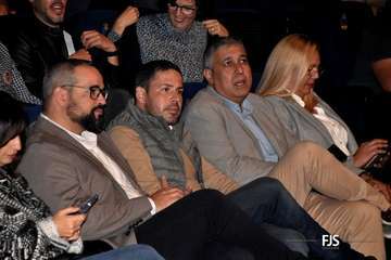 Un turismo se prende fuego y queda totalmente calcinado/FJS Fotografía.